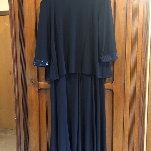 Le Bos Mother of the Bride, navy blue, size 18w, dress. - Picture 6 of 11